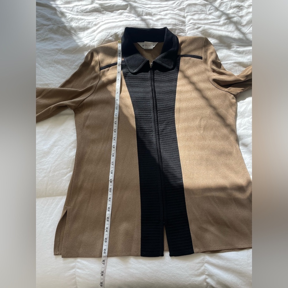 Exclusively Misook Tan & Black Zip Front Knit Jacket | Collared Sweater S - Picture 7 of 8